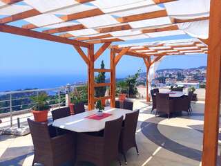 Апартаменты Apartments Sun Улцинь Трехместный номер с балконом и видом на море-6